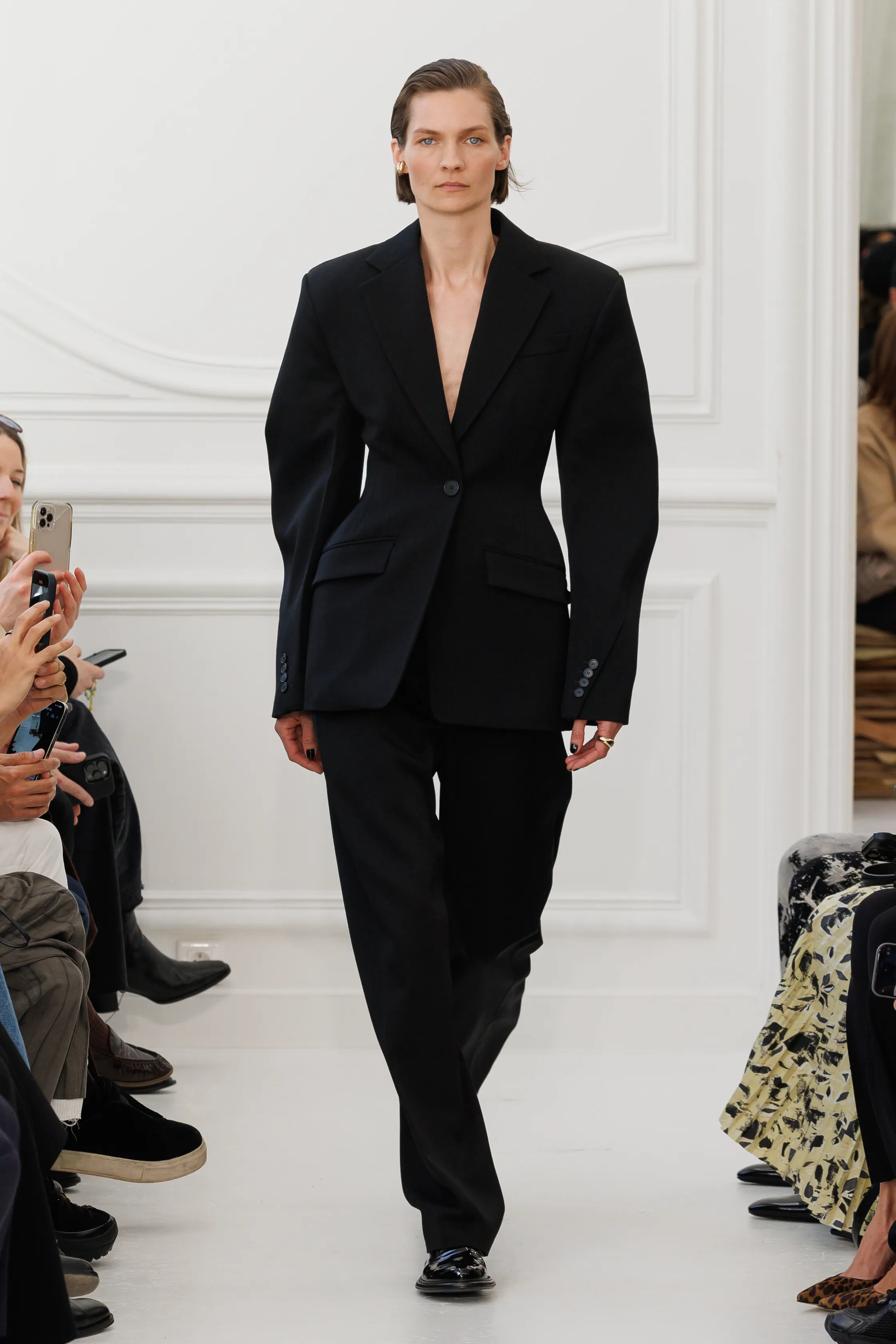 The Fashion Lover - Emanuela Formoso - Sarah Burton for Givenchy
